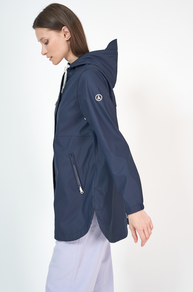 Nuage rain jacket sales