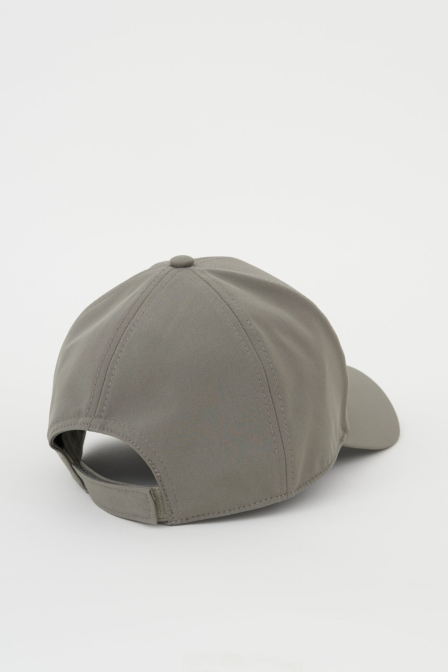 Ulan Caster Grey